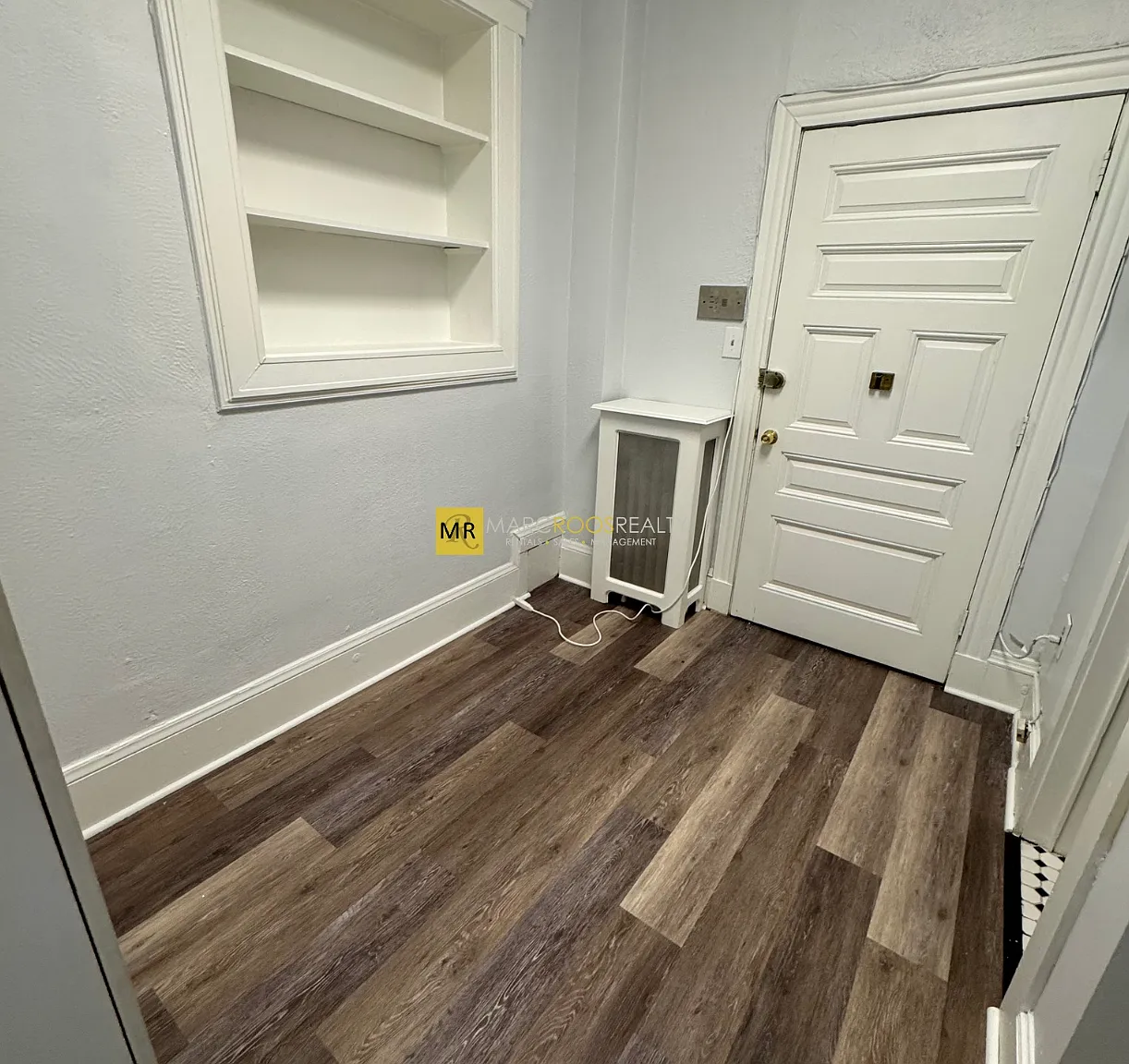 Studio, 400 sqft, $2,250 — Photo 4