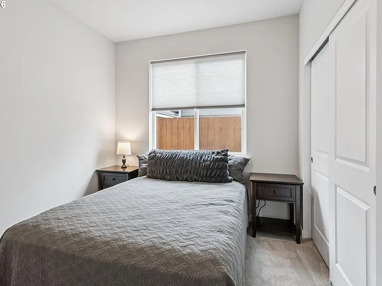 7340 SE Overland St — Photo 14