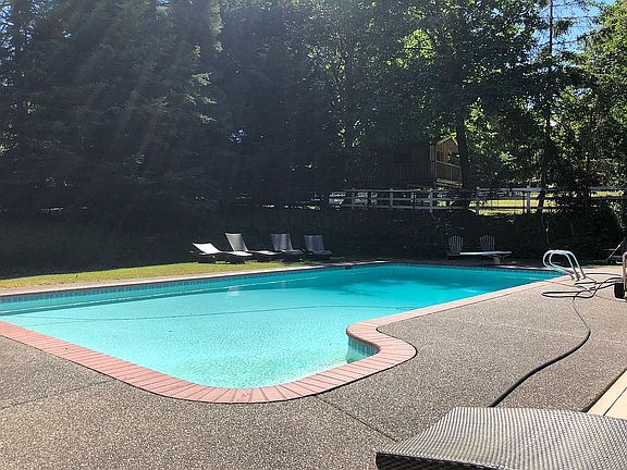 18'x38' inground heated pool