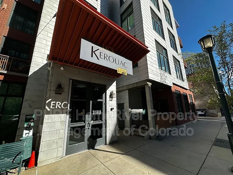 1 bed, 1.0 bath, 995 sqft, $1,750 — Photo 2