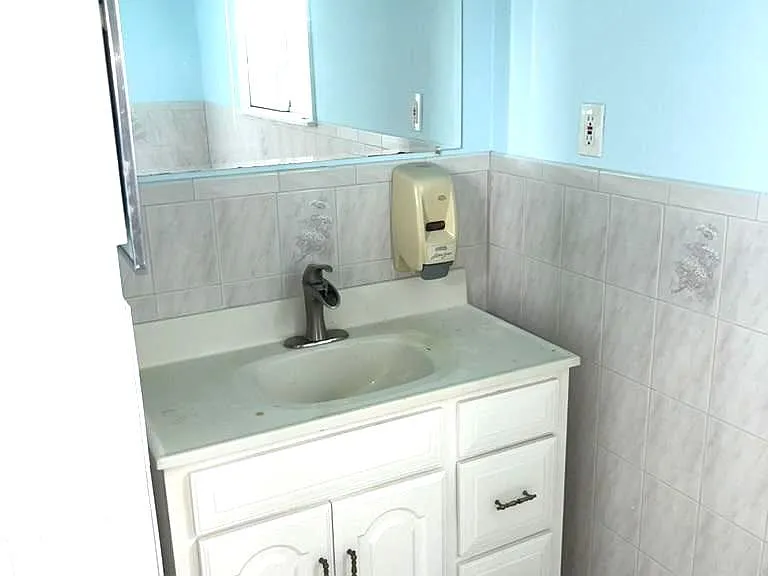 11 Reese Ave — Photo 11