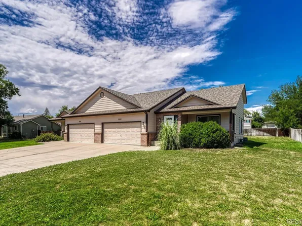 1112 Country Acres Court, Johnstown, CO 80534