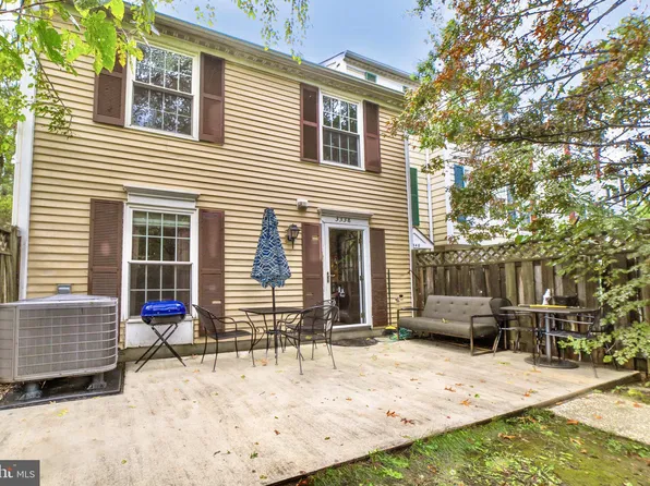 3338 Tapestry Cir, Burtonsville, MD 20866