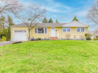 32 McKinley Ave, East Brunswick, NJ 08816