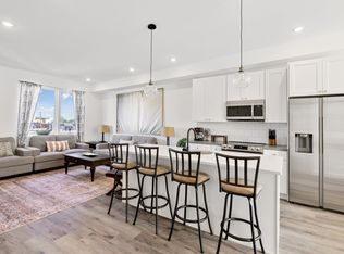 1735 S 23rd St #4, Philadelphia, PA 19145