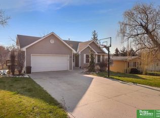 5847 S 51st Ave, Omaha, NE 68117