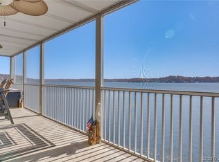 68 Lighthouse Rd UNIT 902, Lake Ozark, MO 65049