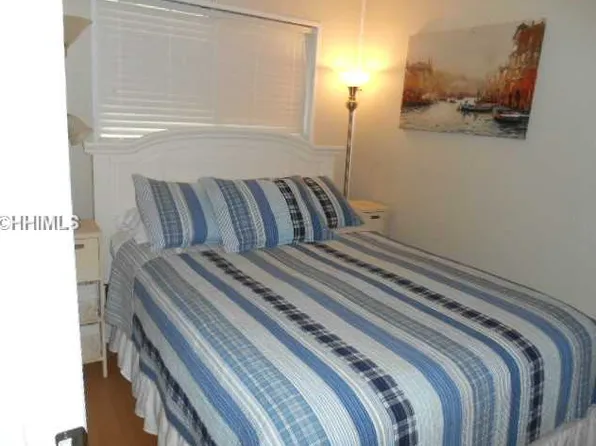 40 Folly Field Rd Unit 205C, Hilton Head Island, SC 29928