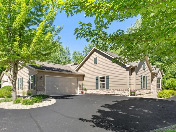 24227 Rivers Edge Rd, Rogers, MN 55374