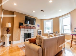 32 Linden St APT 7, Brookline, MA 02445