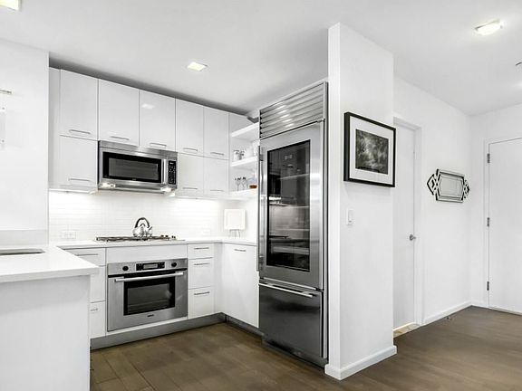 2nd image of 635 W 42nd St #2L1