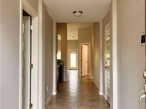 412 S Paseo Del Rey St, Mission, TX 78572