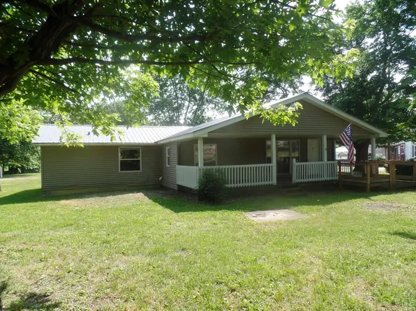 295 E Franklin St, Lyons, IN 47443