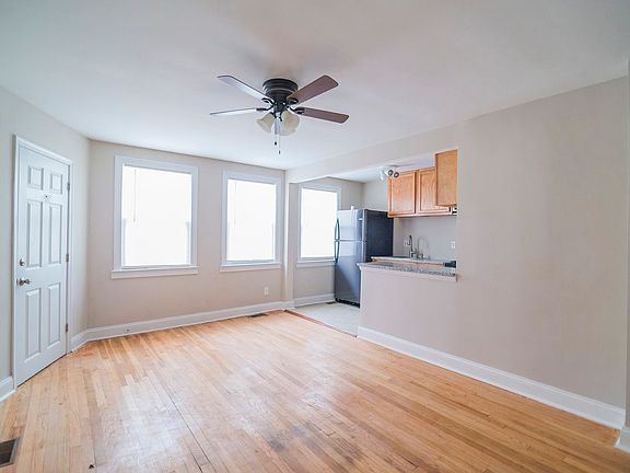 3rd image of 1653 Northgate Rd #2