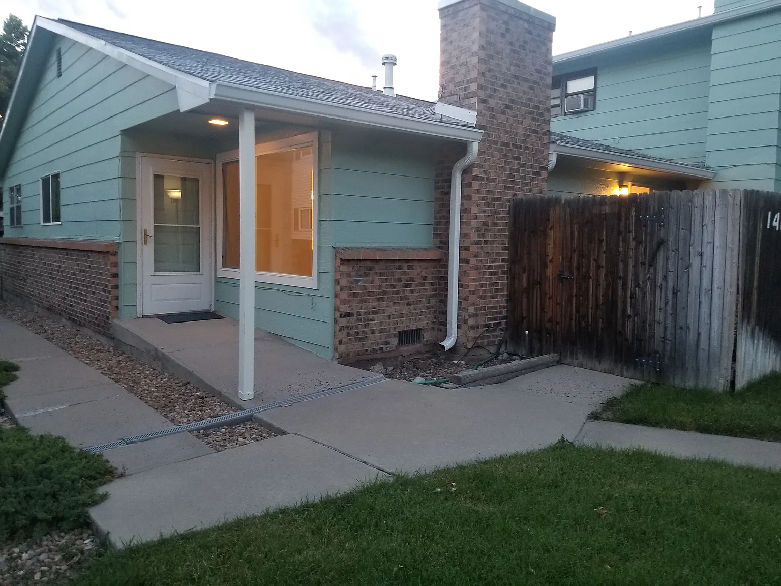 3 bed, 1134 sqft, $2,595 — Photo 1