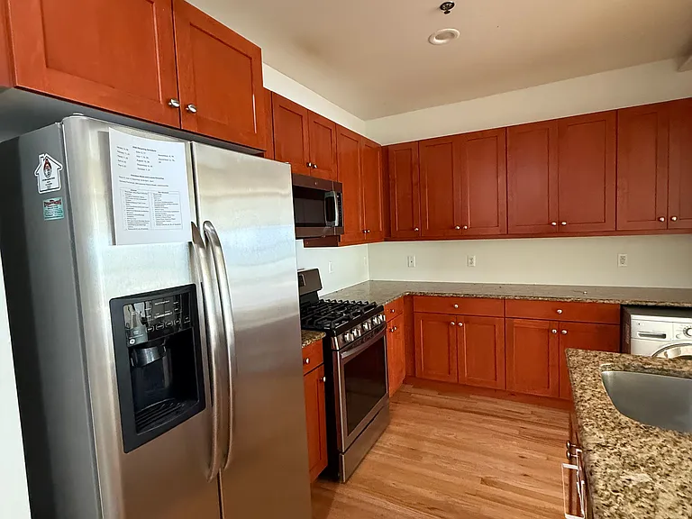 242 Centre St #6 — Photo 1