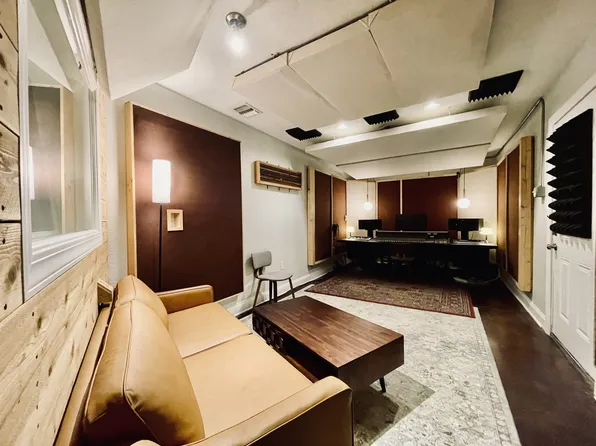 407 Baylor St Studio 1, Austin, TX 78703