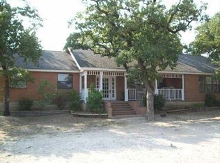 1339 County Road C, Lexington, TX 78947