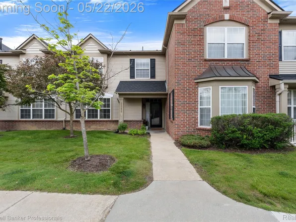 3898 Radcliff Dr #129, Canton, MI 48188