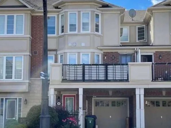 62 Howe Ave, Toronto, ON M1L 0C5