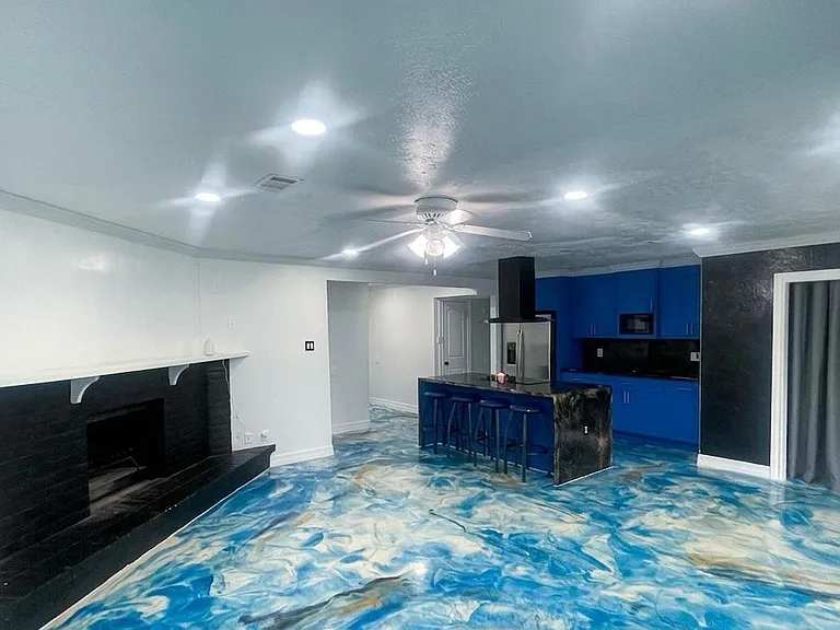 17507 Autumn Hills Dr — Photo 5