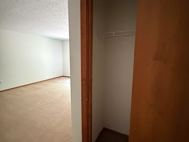 The Highlands Apartments — Photo 22