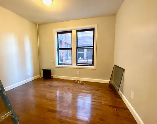 Rented by Compass | media 14