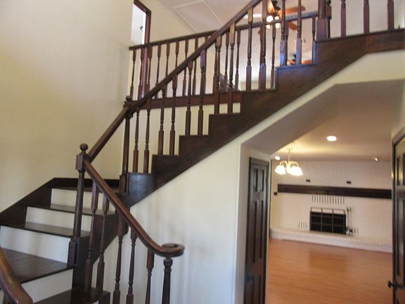 3rd image of 23 Eveland Ave