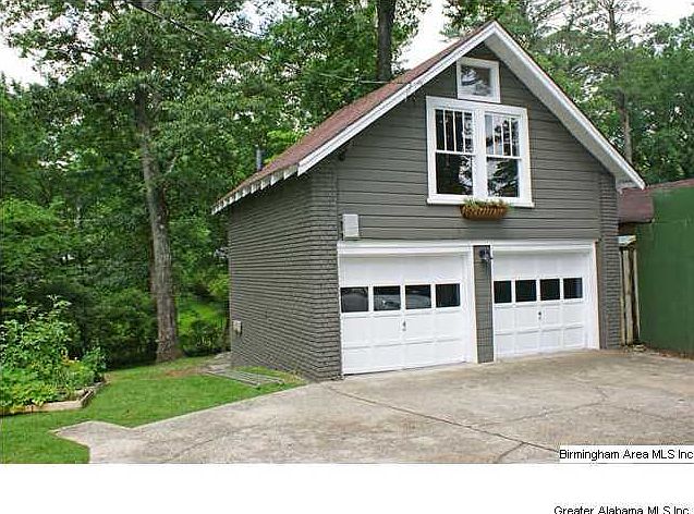 2nd image of 100 Lucerne Blvd