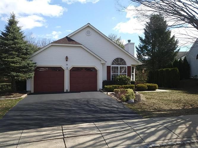 1st image of 2699 Meadow Lake Dr