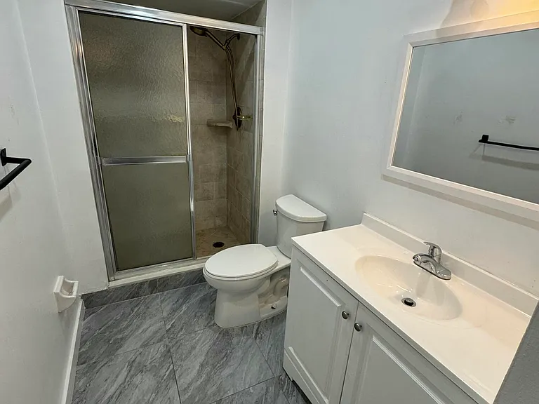480 NW 20th St #3060 — Photo 5