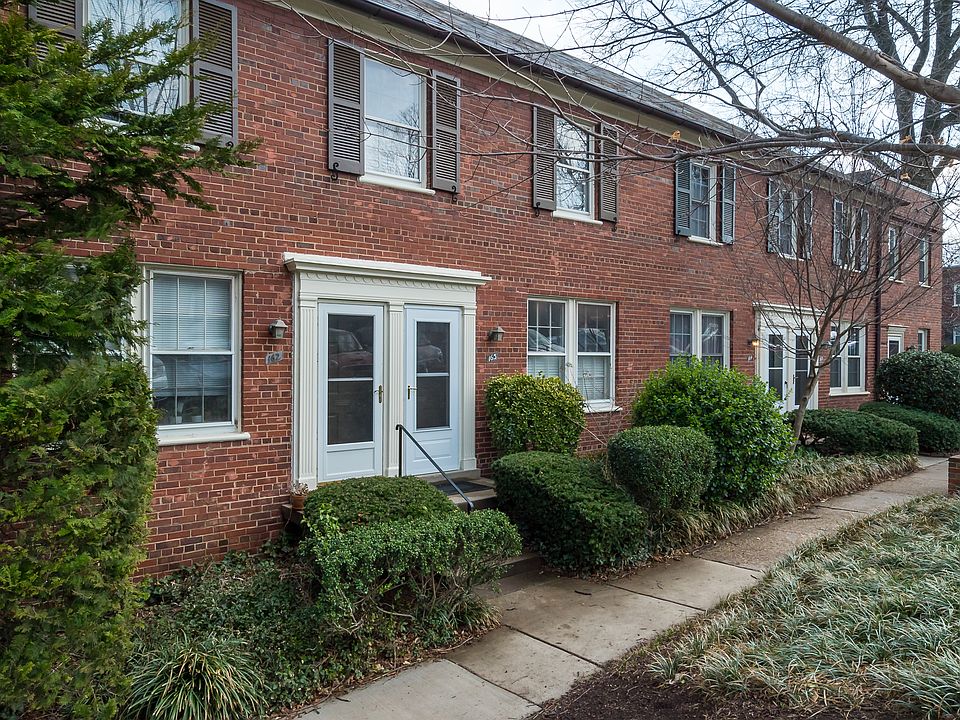 1st image of 1201 S Barton St Unit 163