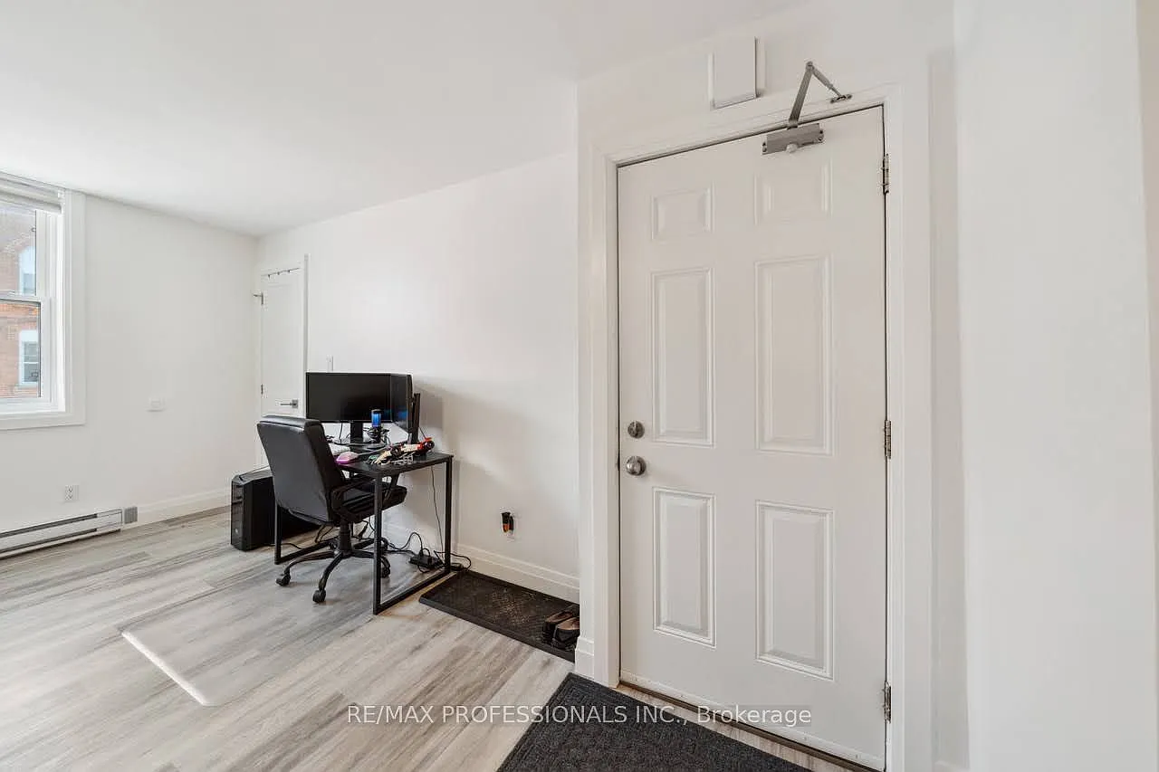 1 bed, $2,200 — Photo 2