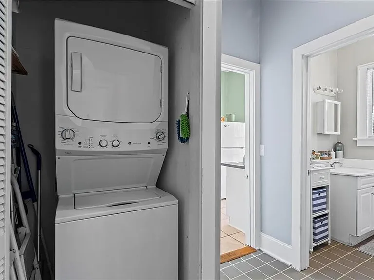 Washer & Dryer