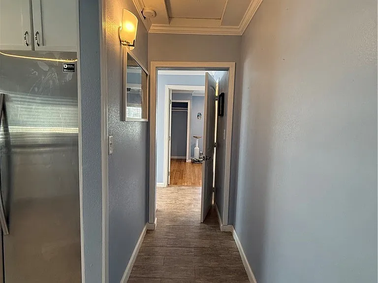 616 Huntington St — Photo 43