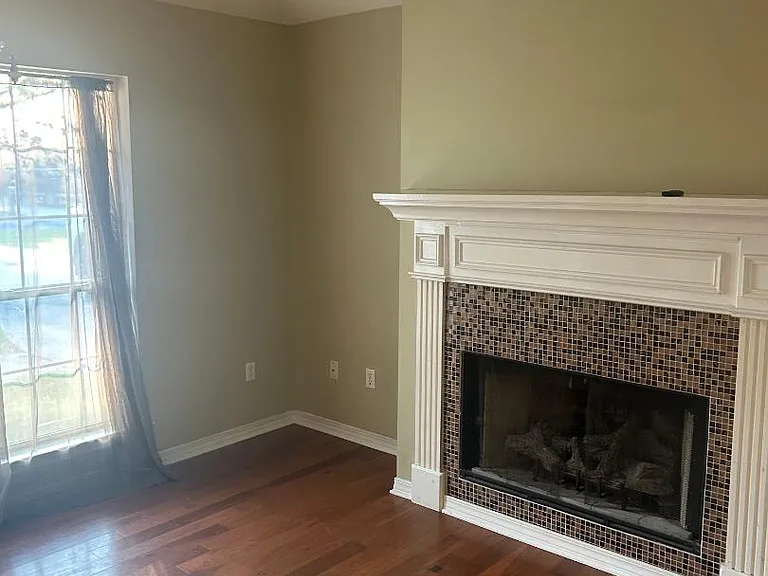 117 McCaughan Ave — Photo 4
