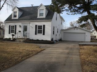 738 Court St, Rockwell City, IA 50579