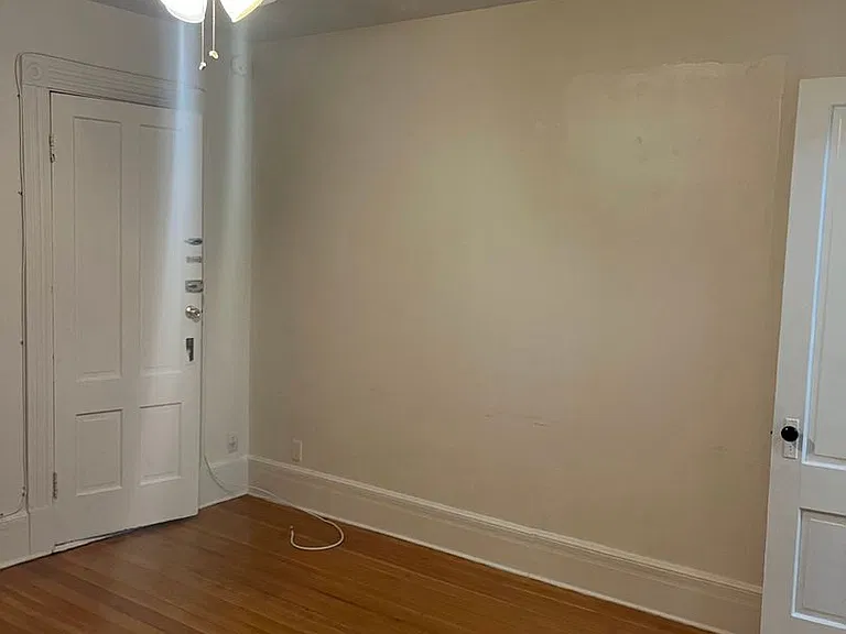 192 Foster St — Photo 1