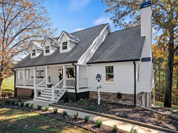 1055 Claude Scott Rd, Canton, GA 30115