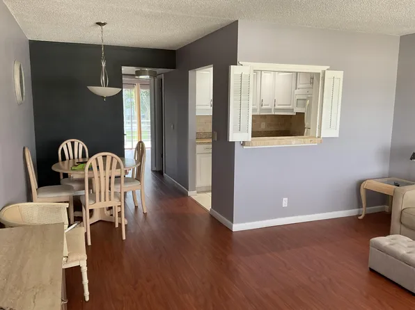 231 Berkshire E #K, West Palm Beach, FL 33417