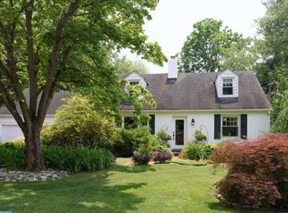 102 E Rose Valley Rd, Wallingford, PA 19086