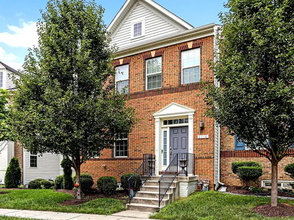 2116 Garden Grove Ln, Bowie, MD 20721