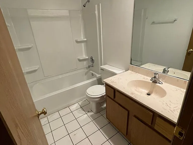 72 Chittenden Ave — Photo 49
