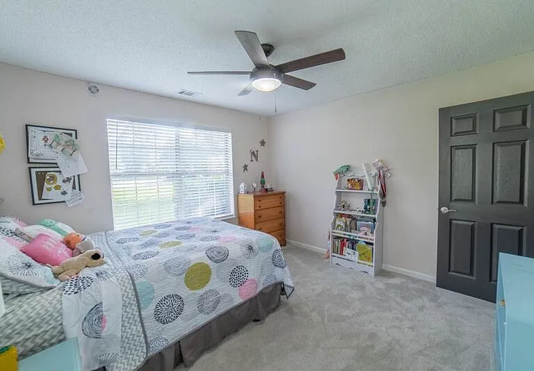 12 Cricket Ct — Photo 32