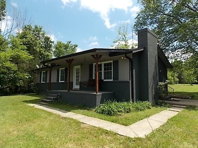 1st image of 12698 Versailles Rd