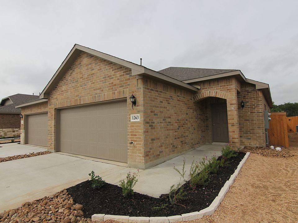 1st image of 1263 Old Fm 306