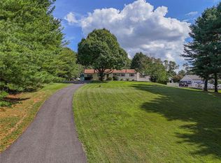 2034 Wind Hill Rd, Coopersburg, PA 18036
