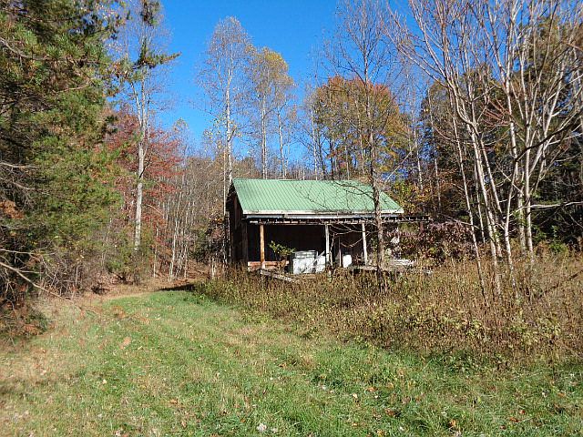 1st image of 1825 Dry Pond Hwy
