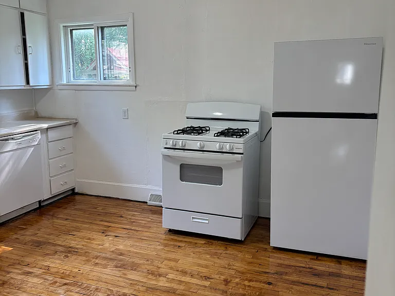 1012 Dove St — Photo 17