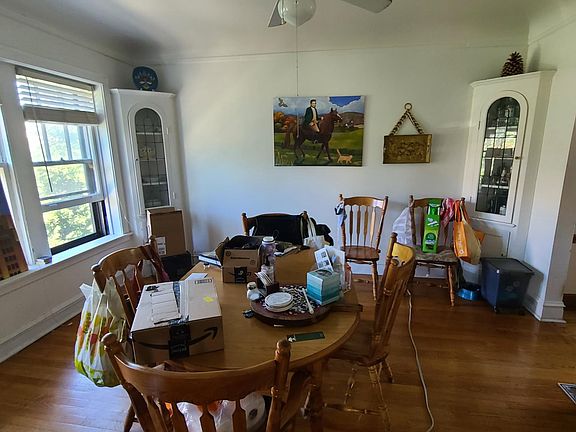 5th image of 4435 N Winchester Ave APT 2A